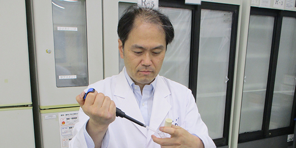 環境生活センター次長（兼）食品衛生課長 和田 貴臣